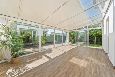 Charmante Villa Mitoyenne avec Jardin & Studio Indépendant