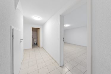 Charmante Villa Mitoyenne avec Jardin & Studio Indépendant