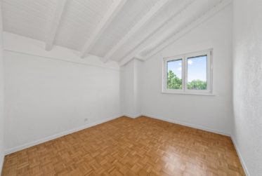 Charmante Villa Mitoyenne avec Jardin & Studio Indépendant