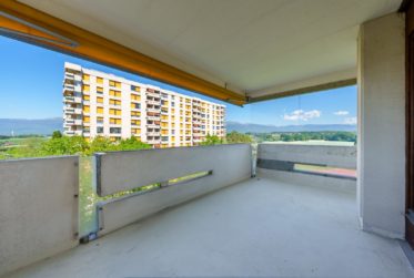 À vendre : Appartement 6 pièces – 161 m² – étage élevé – vue dégagée sur le Jura