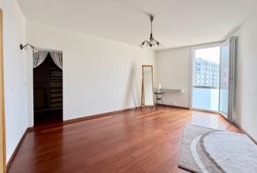 Spacieux Appartement de 5,5 Pièces, 3 Chambres Proche du Lak