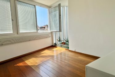 Spacieux Appartement de 5,5 Pièces, 3 Chambres Proche du Lak