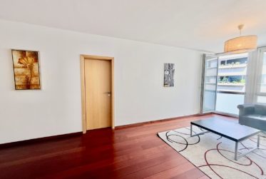 Spacieux Appartement de 5,5 Pièces, 3 Chambres Proche du Lak