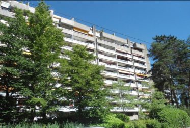 Appartement rénové de 3.5 pièces – Calme, verdoyant, orientation sud