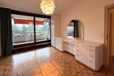 Appartement rénové de 3.5 pièces – Calme, verdoyant, orientation sud