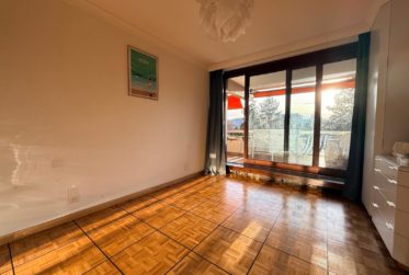 Appartement rénové de 3.5 pièces – Calme, verdoyant, orientation sud