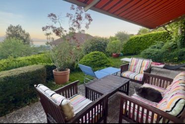 Appartement avec vue panoramique sur le lac et extension prévue